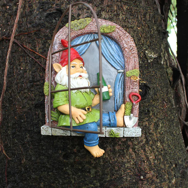 Just chilling tree elf