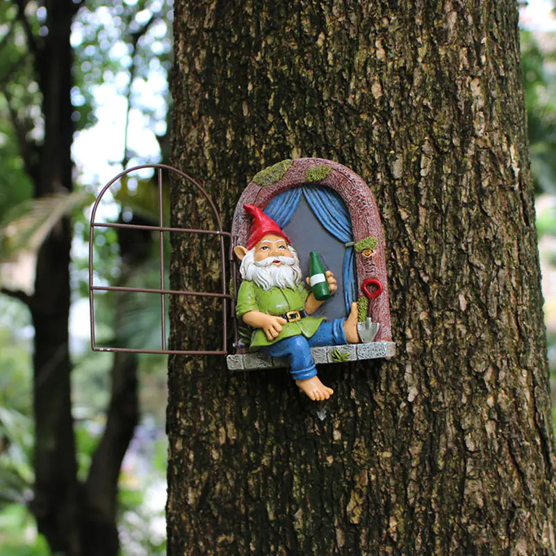 Just chilling tree elf