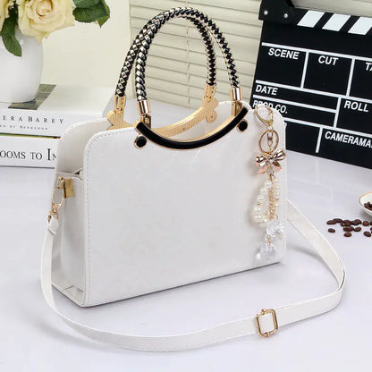 So me!! Handbag and Shoulder Bag